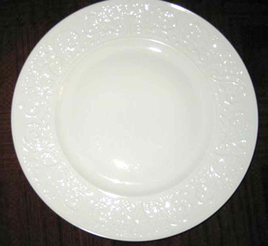 Washington Blanc Dinner Plate by Raynaud-1