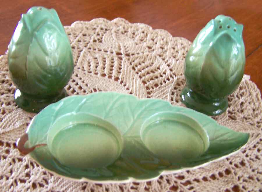 Leaf Ware (3 Pc) Salt & Pepper Tray Set by Royal Winton-1