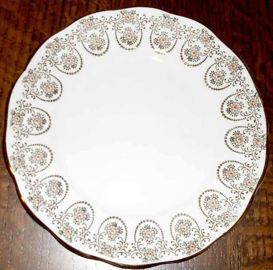 ROA210 Bread & Butter Plate by Royal Albert-1