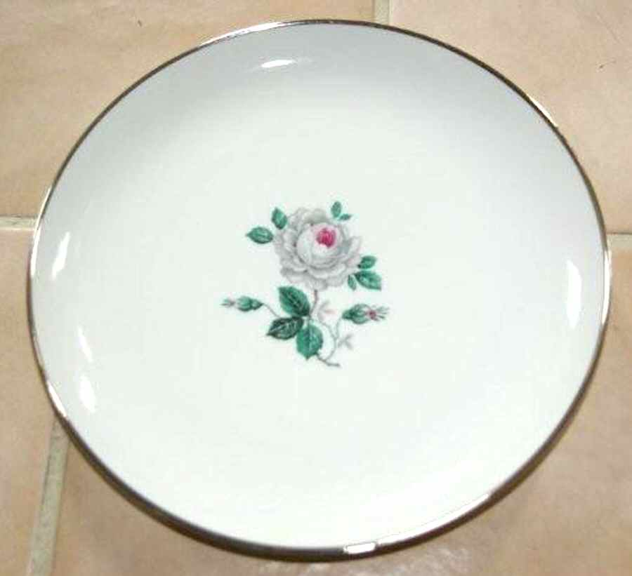 ROB397 Bread & Butter Plate by Royal Bayreuth-1