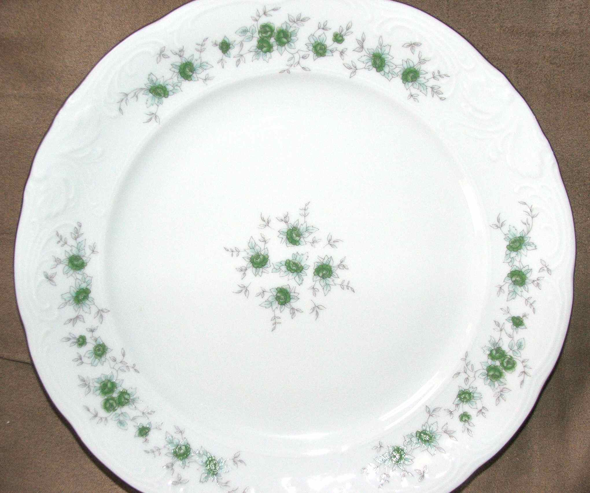 RKT25 Dinner Plate by Royal Kent (Poland)-1