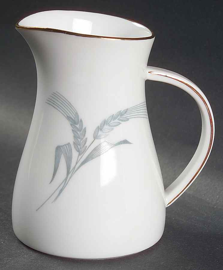 ROT268 Creamer by Royal Tettau-1