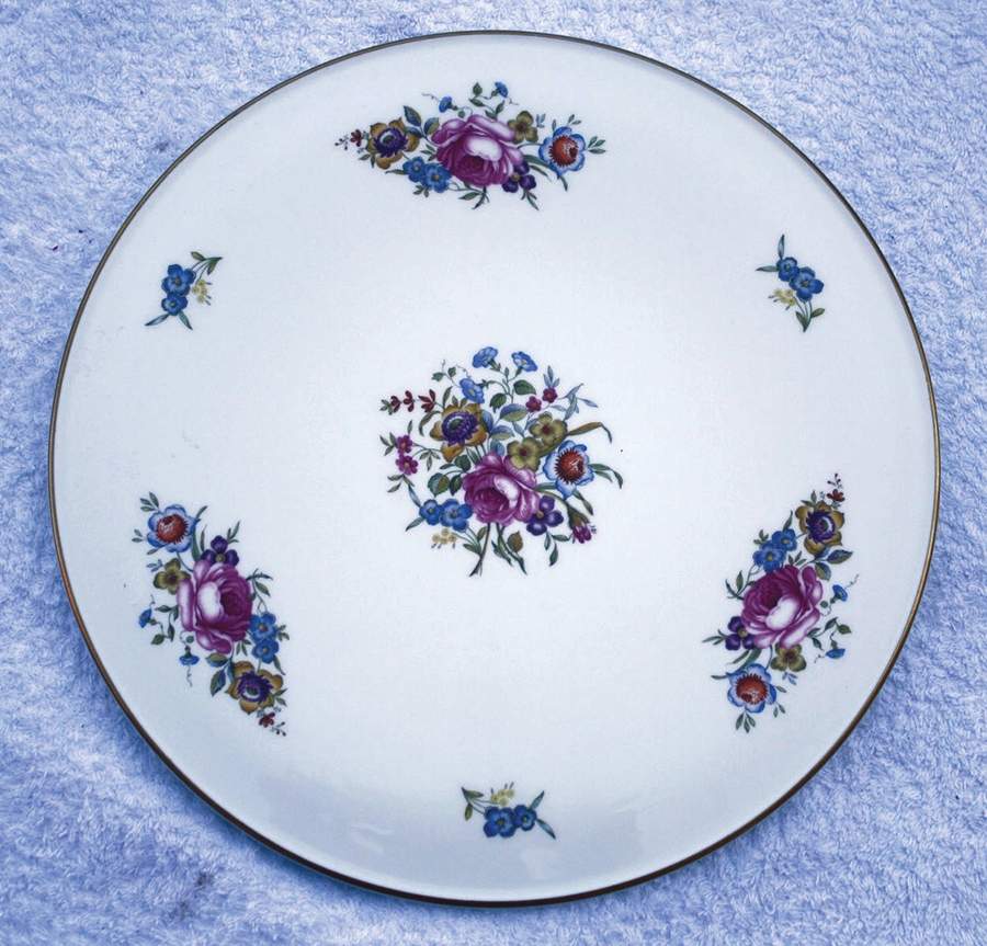 RW211 Cake Plate by Royal Worcester-1