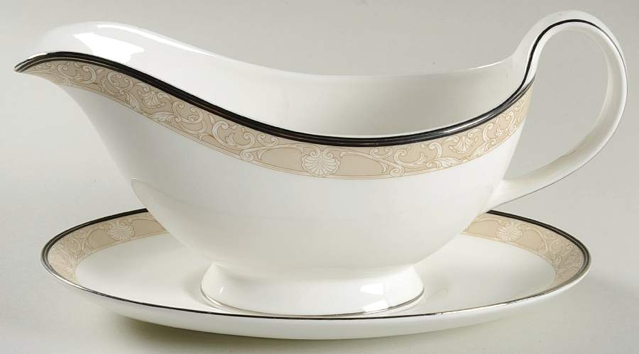 Abbey Hall Gravy Boat & Underplate by Royal Doulton-1