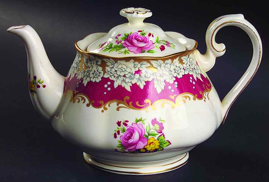 Brighton Rose Small Teapot & Lid by Royal Albert-1