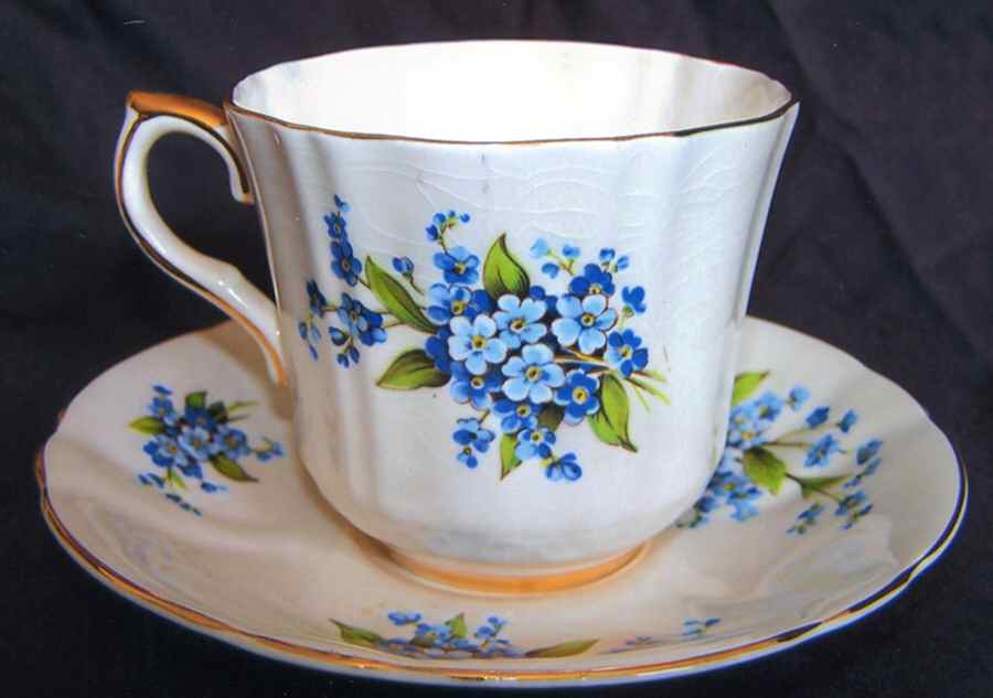 X1344-3 Flat Cup & Saucer Set by Royal London-1
