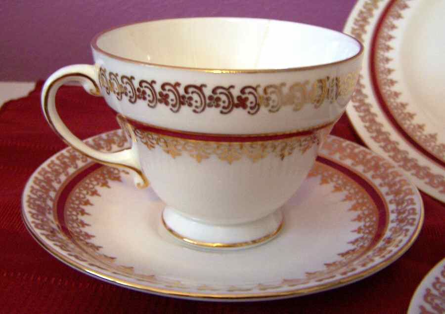 7216 Footed Cup & Saucer Set by Royal Grafton-1