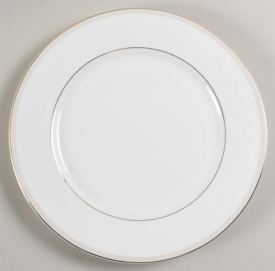 Chiffon Dinner Plate by Royal Doulton-1