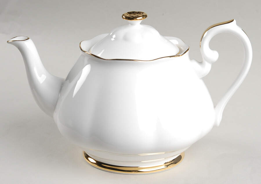 Hampton Gold Teapot & Lid by Royal Doulton-1