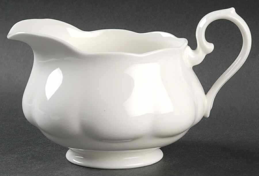 Hampton White Gravy Boat by Royal Doulton-1