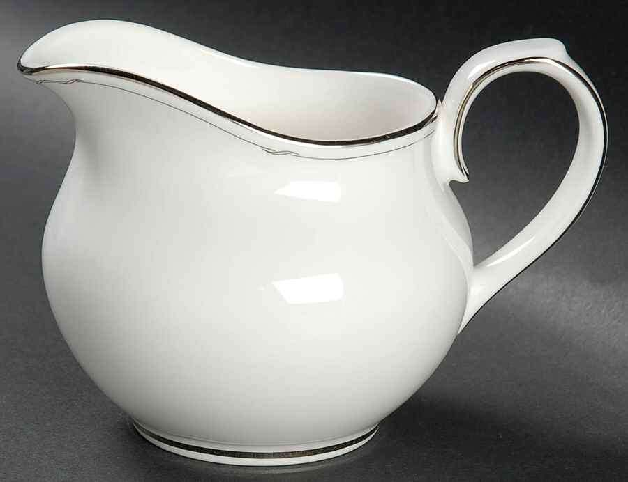 Everlasting Creamer by Royal Doulton-1