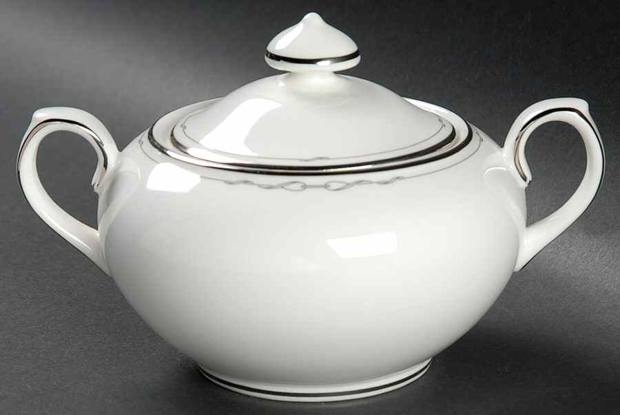 Everlasting Sugar Bowl & Lid by Royal Doulton-1