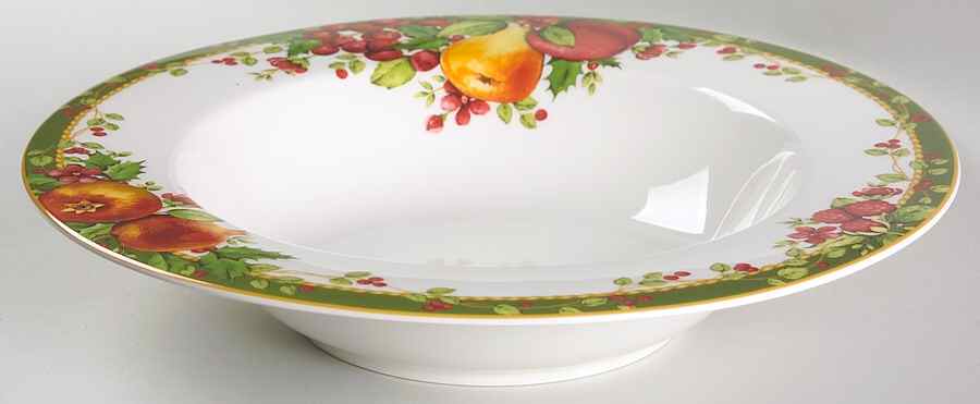Winter's Garland 10" Round Vegetable Bowl by Reed & Barton-1