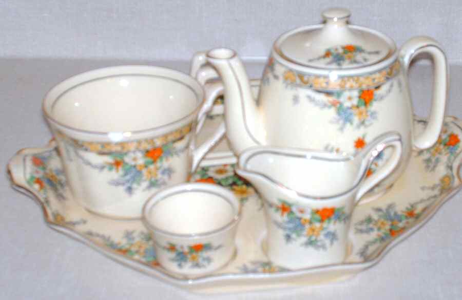 Elsinore 6-Piece Breakfast Set (Flat Cup) by Royal Winton-1