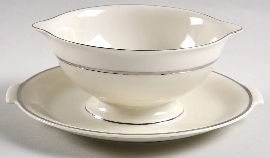 3471 (Cream Background) Gravy Boat with Attached Underplate by Rosenthal - Continental-1
