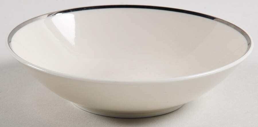 3471 (Cream Background) Fruit/Dessert (Sauce) Bowl by Rosenthal - Continental-1