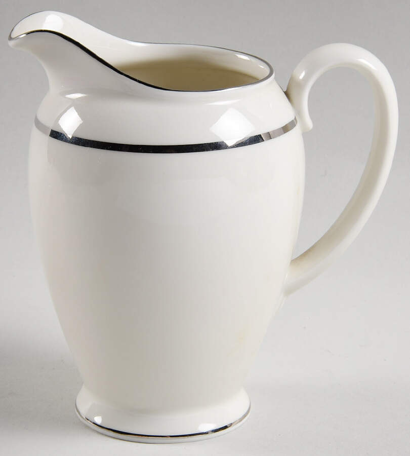 3471 (Cream Background) Creamer by Rosenthal - Continental-1