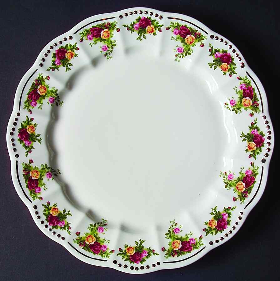 Old Country Roses (Golden Pearl) Dinner Plate by Royal Albert-1