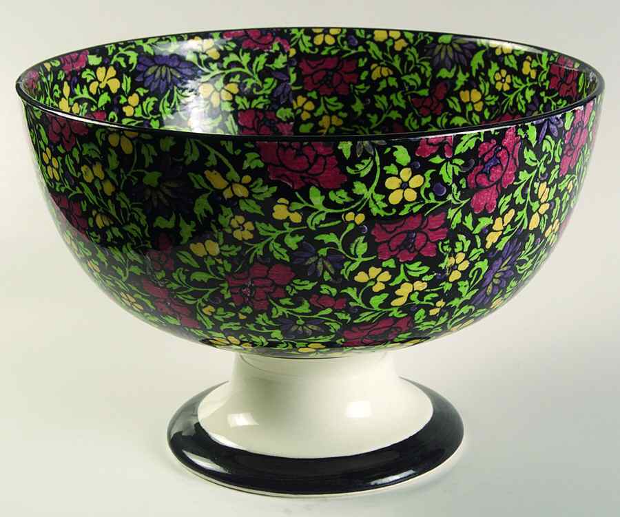 RD277 Centerpiece by Royal Doulton-1