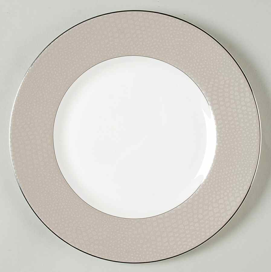 Femme Fatale Accent Luncheon Plate by Royal Doulton-1