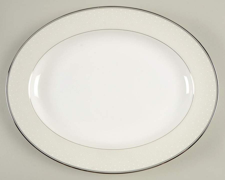 Pointe d'Esprit 13" Oval Serving Platter by Royal Doulton-1