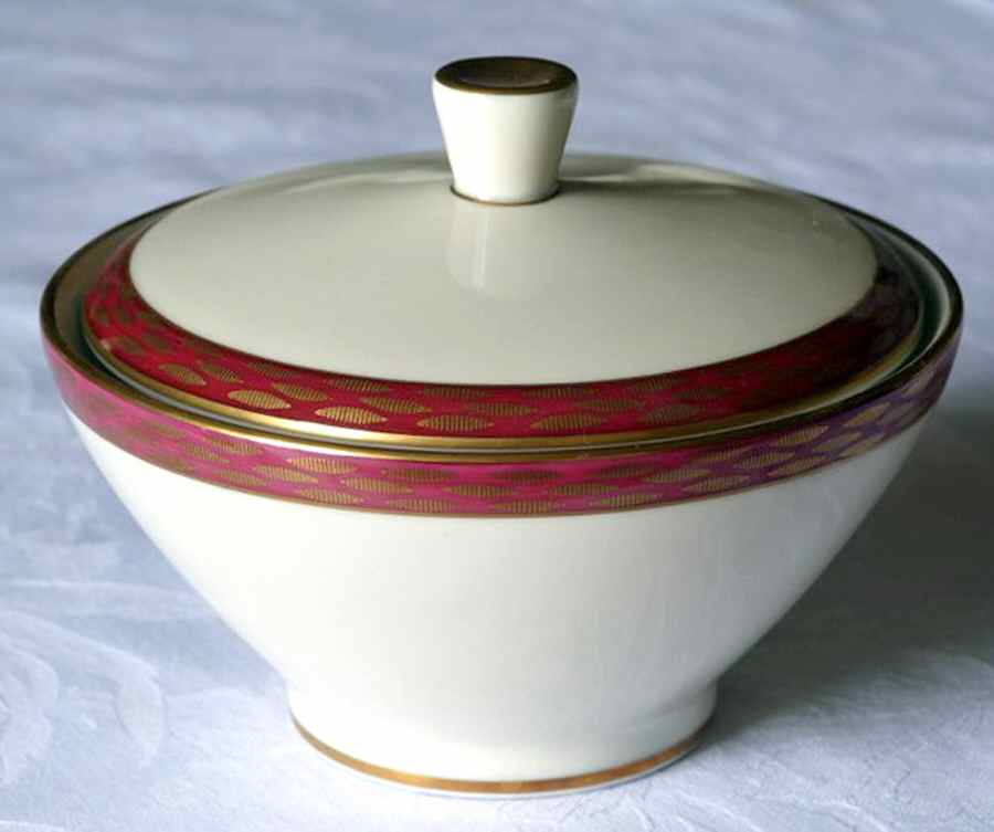 3189 Sugar Bowl & Lid by Rosenthal - Continental-1