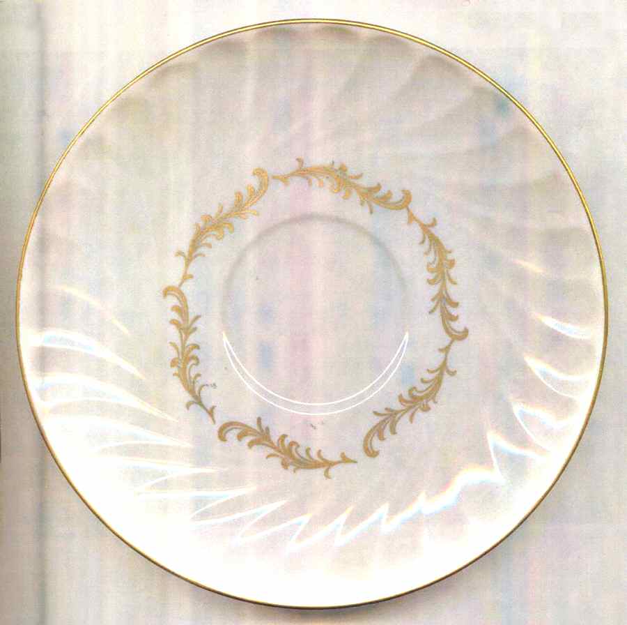 RTS1 Saucer by Royal Treasure-1