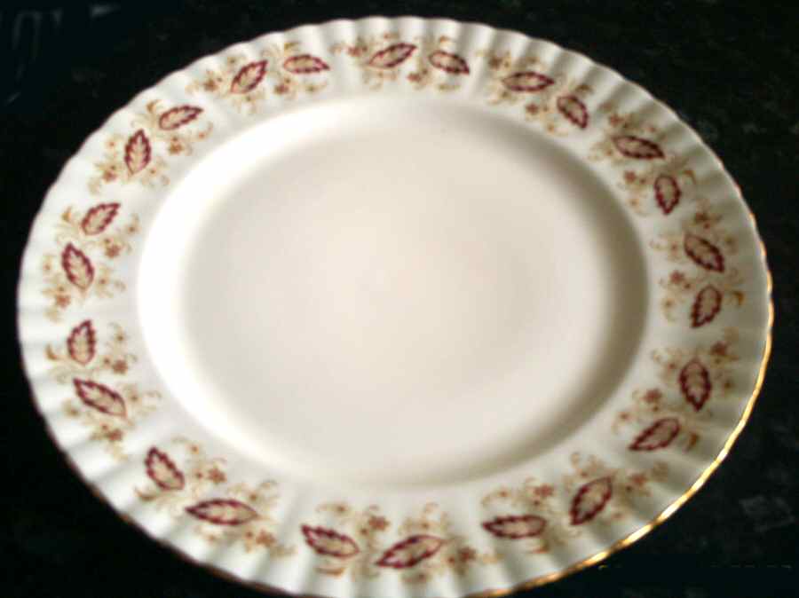 ROK38 Dinner Plate by Royal Kent (England)-1