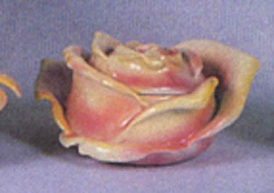 Rose1 Sugar Bowl & Lid by Royal Bayreuth-1