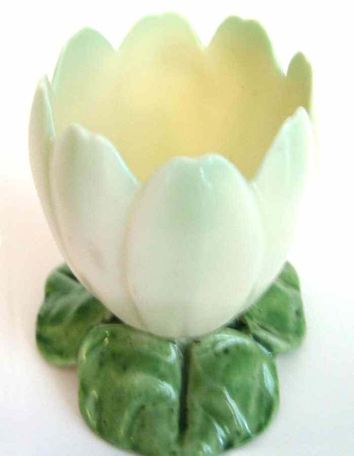 3203 Single Egg Cup by Royal Worcester-1
