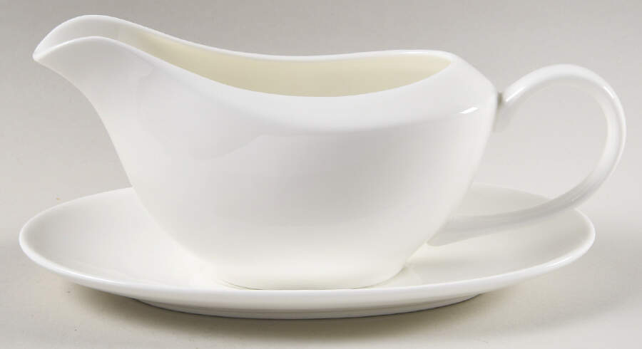 Pure Vanilla Gravy Boat & Underplate by Red Vanilla-1