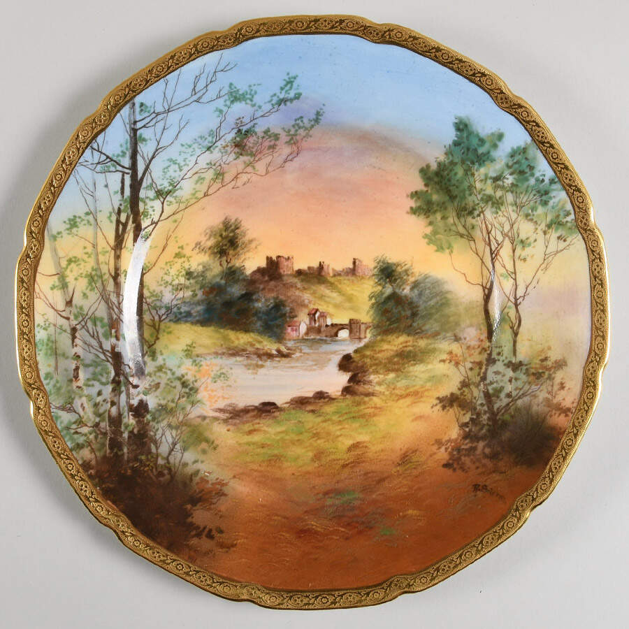 H1458 Dinner Plate by Royal Doulton-1