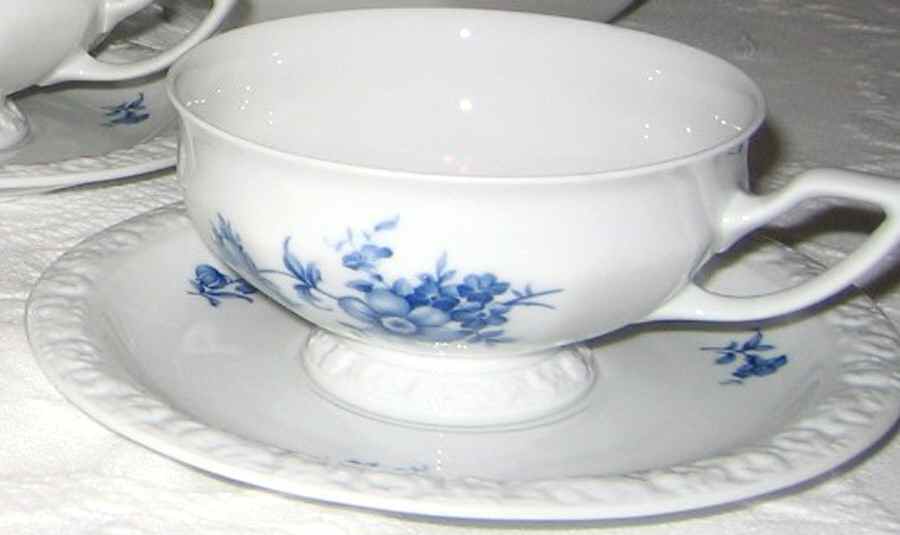 R1886 Footed Cup & Saucer Set by Rosenthal - Continental-1