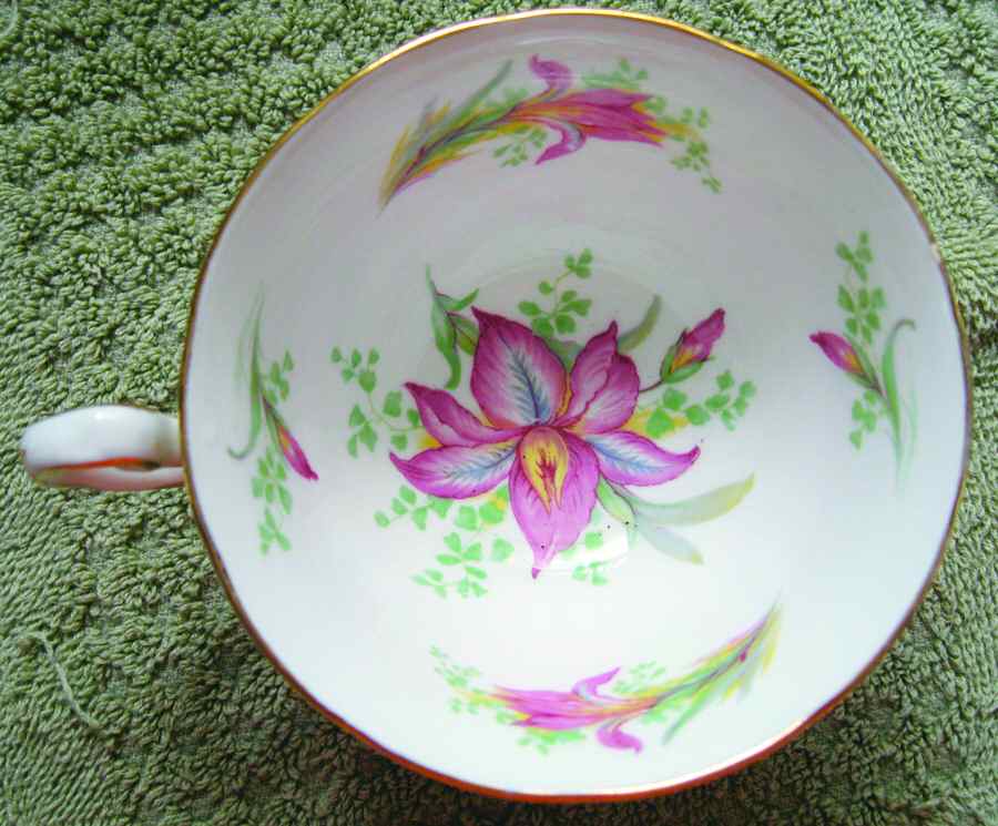 4635a Footed Cup by Royal Chelsea-1