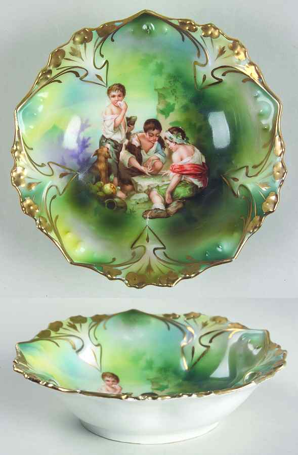 Dice Throwers Green and Lavender 5" Round Bowl by RS Prussia-1