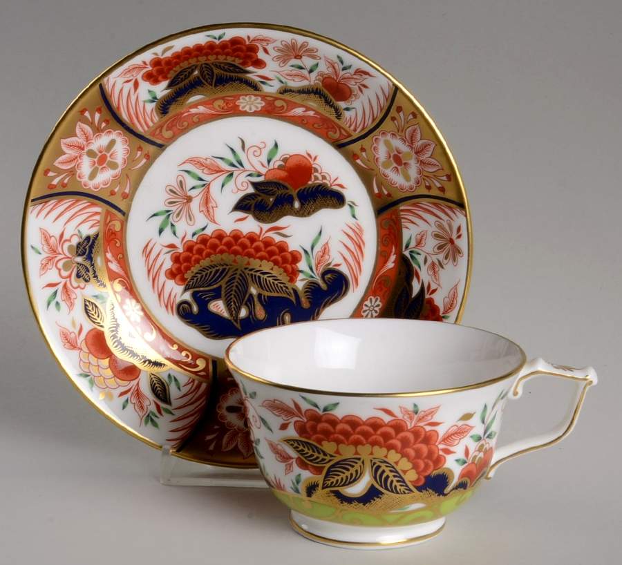 Tien Manh Dinh Footed Cup & Saucer Set by Royal Crown Derby-1