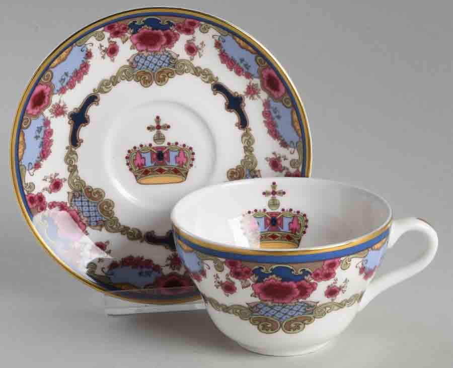 RD405 Flat Cup & Saucer Set by Royal Doulton-1