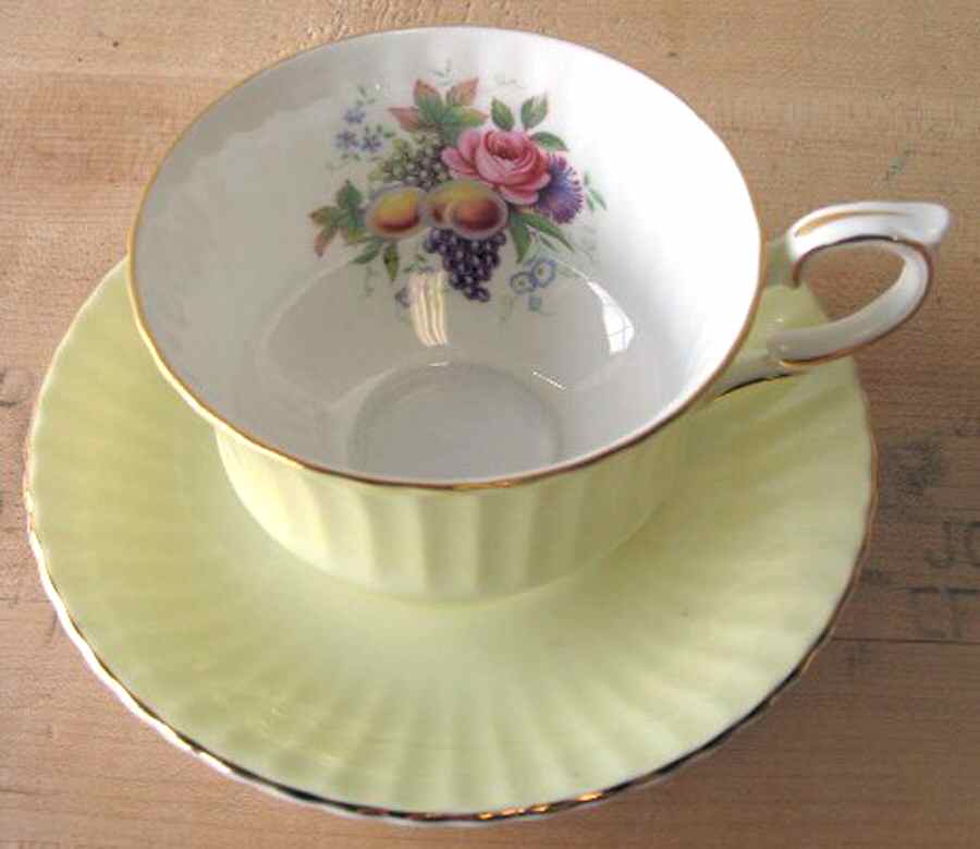 R185 Footed Cup & Saucer Set by Royal Standard-1