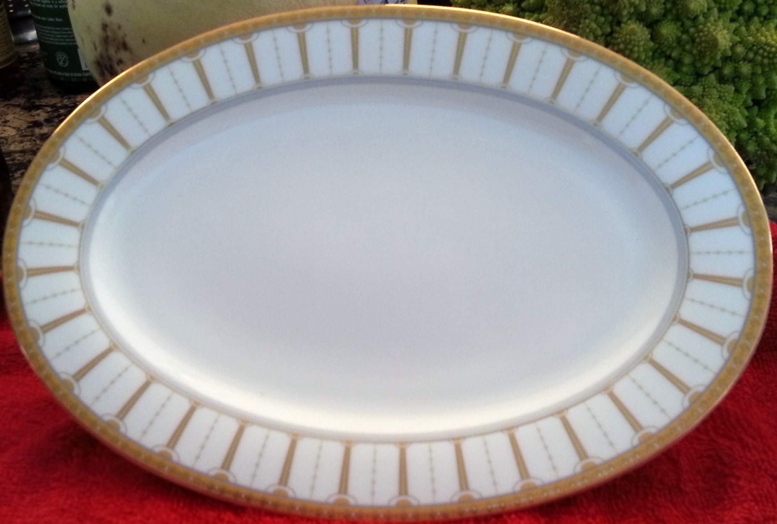 Sovereign (Gold Lines on Rim) 11" Oval Serving Platter by Royal Doulton-1