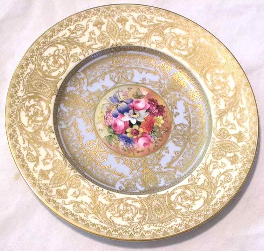 E2472 Dinner Plate by Royal Worcester-1