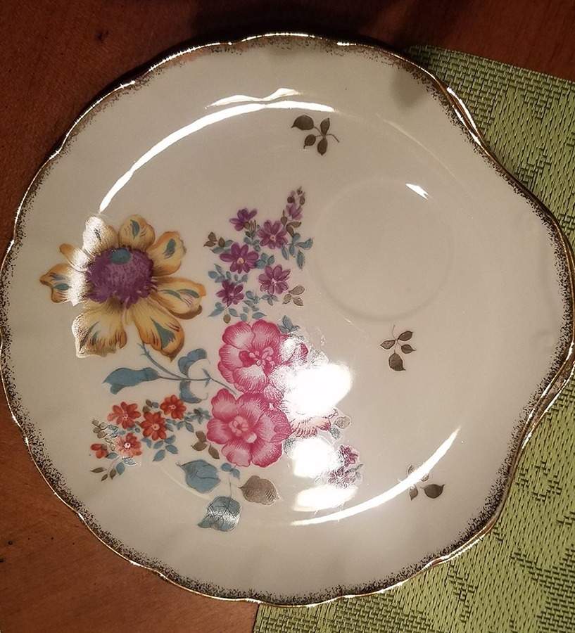 RCW22 Snack Plate by Royal Crown (Japan)-1
