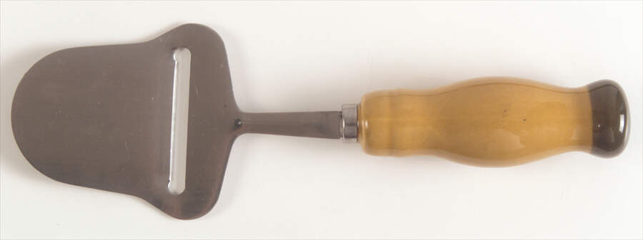 Douce Provence Rose Cheese Plane with Stainless Plane by Romancing Provence-1