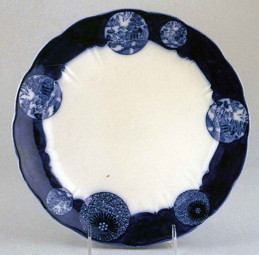 Willow & Aster (Flow Blue, Blue Circles, No Gold) Dinner Plate by Royal Doulton-1