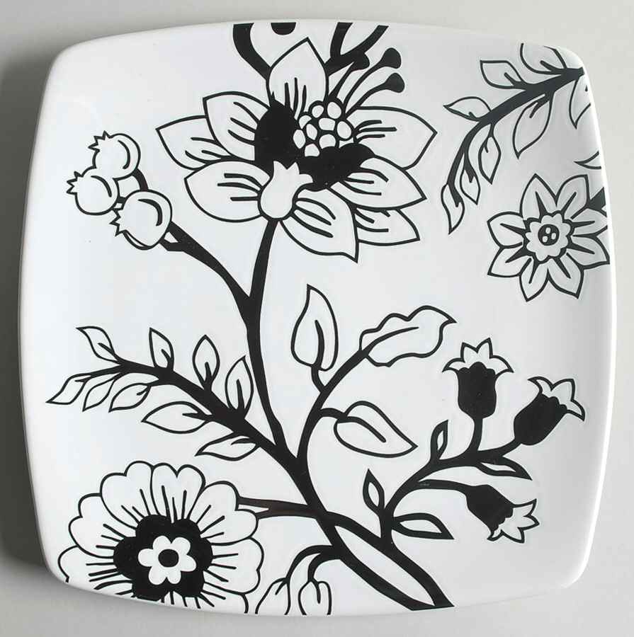 Stanford Park Black Dinner Plate by Roscher & Co-1