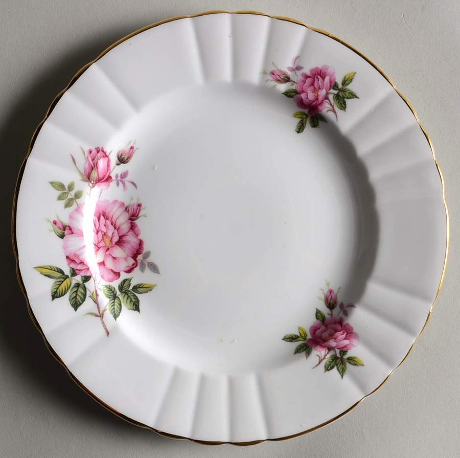 V1931 Salad Plate by Royal Grafton-1