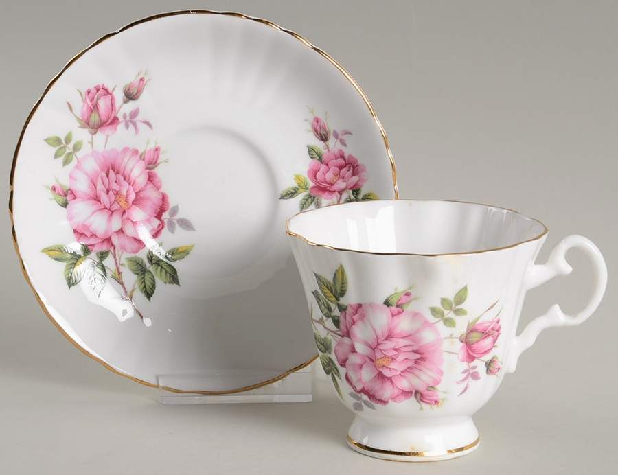 V1931 Footed Cup & Saucer Set by Royal Grafton-1
