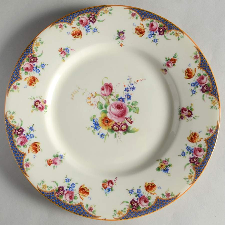 RD98 Dinner Plate by Royal Doulton-1