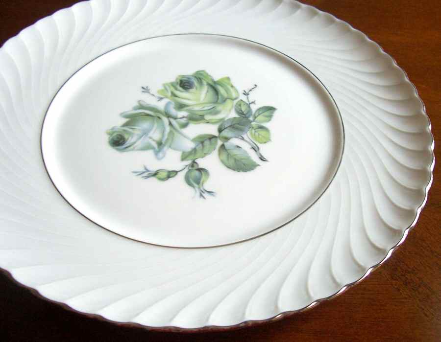 ROT276 Dinner Plate by Royal Tettau-1
