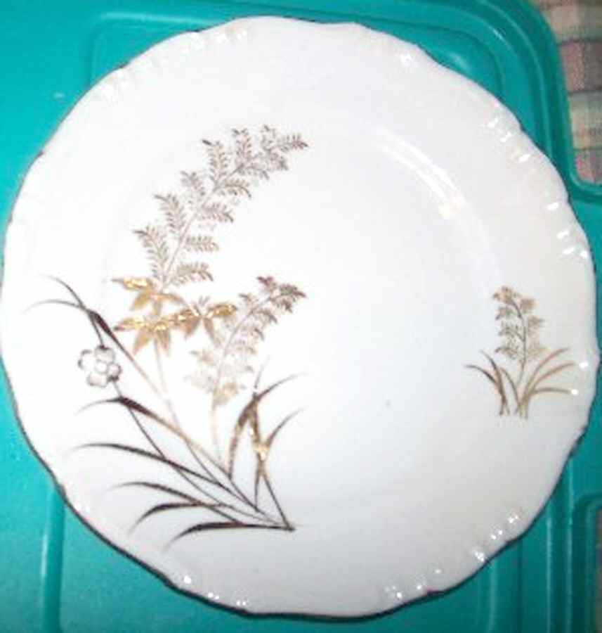 7806 Dinner Plate by Royal Carlton-1
