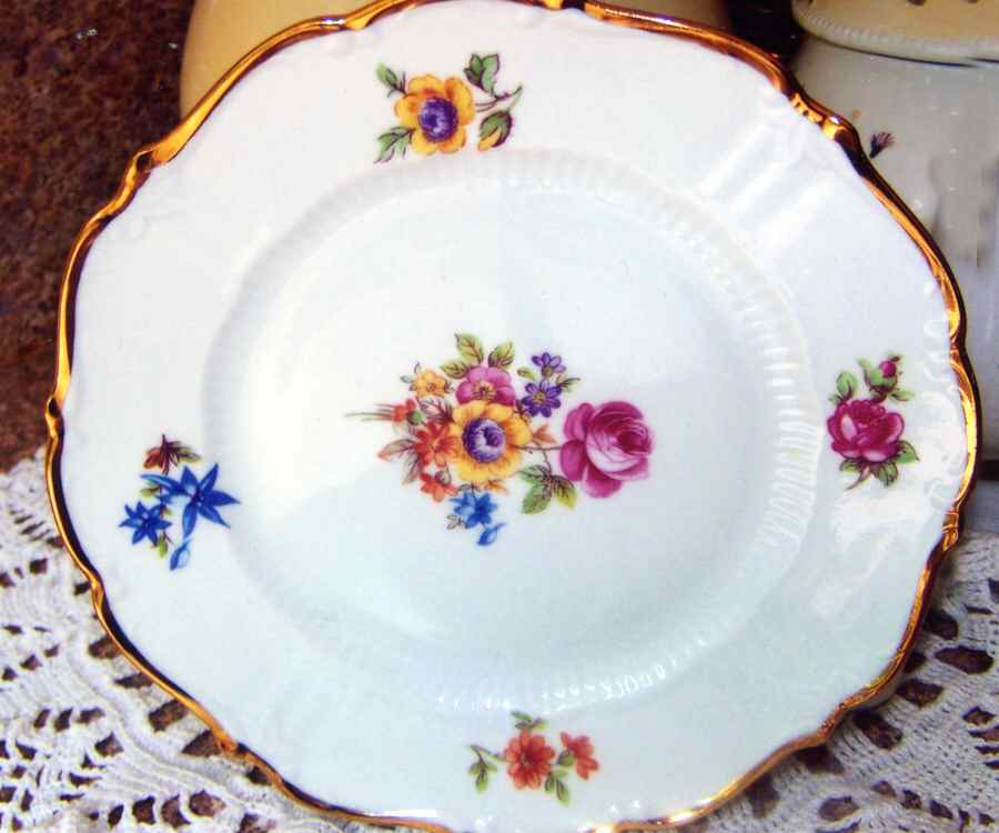 REH41 Bread & Butter Plate by Reichenbach-1